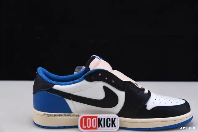 Travis Scott Air x DM7866-140 Design Low Fragment 1 x Retro Jordan 0701